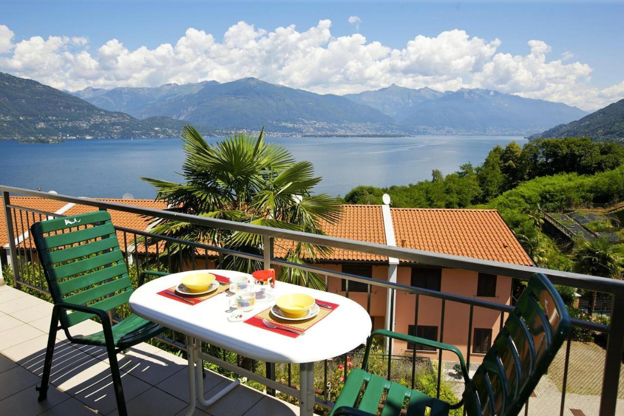 Residenza Arcobaleno Appartement Pino Lago Maggiore Buitenkant foto